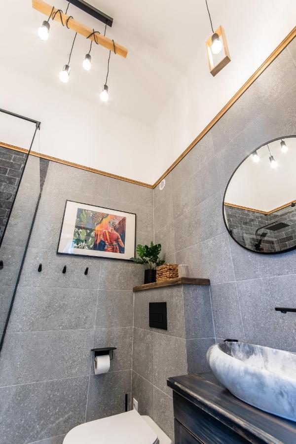 Zur Linde Appartement Sibiu Buitenkant foto